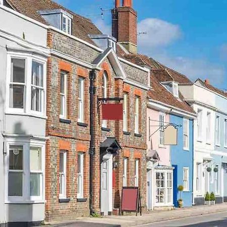 Stunning 2 Bedroom Flat In A Central Location New Alresford Exterior foto